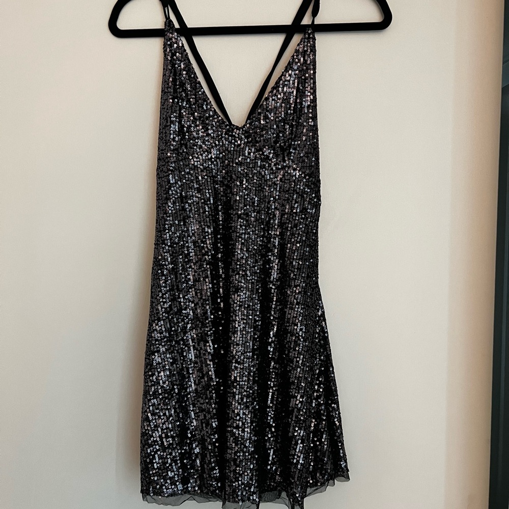 FREE PEOPLE Open-Back Sequin V-Neck Gold Rush Mini Dress Black